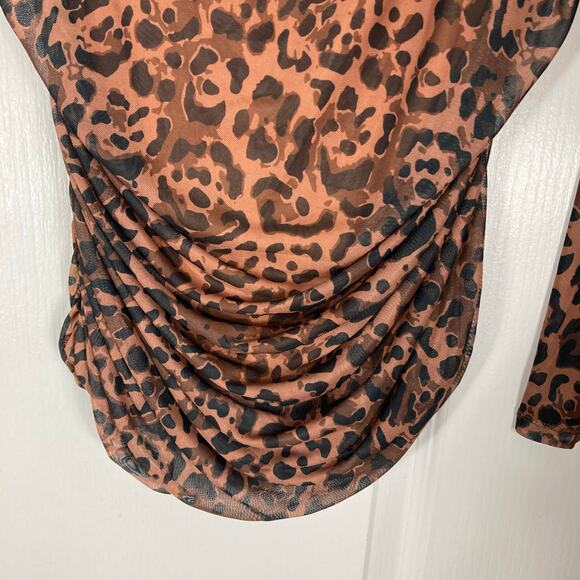 NWOT VENUS Blouse 1X Brown Animal Print Square Neck Ruched Long Sleeve Lined Zip - Picture 9 of 13